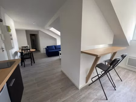 location meublée appartement 2 pièces 45 m² à saint-etienne (42000), 497 €