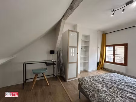 location meublée appartement 2 pièces 29.62 m² à pontoise (95000), 790 €