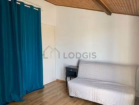 studio meublé avec animaux acceptés et garage