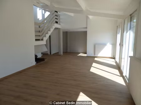 location maison 5 pièces 138 m² à merignac (33700), 1 838 €