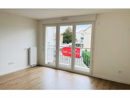 location appartement, 43.11 m² t-1 à meaux, 744 €