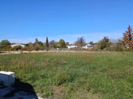 vente terrain 800 m² à vertheuil (33180), 62 000 €