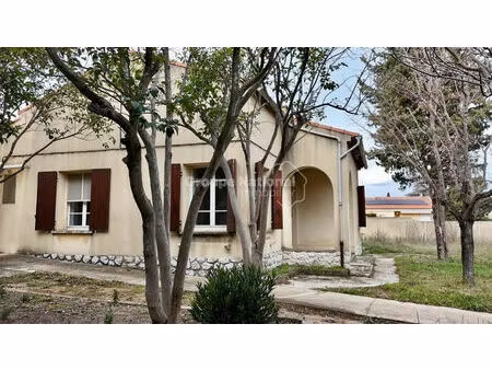 châteauneuf-les-martigues - t3 avec jardin - fort potentiel