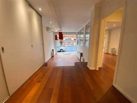 espace mixte (commerce + bureau) - pas d'horeca!!!