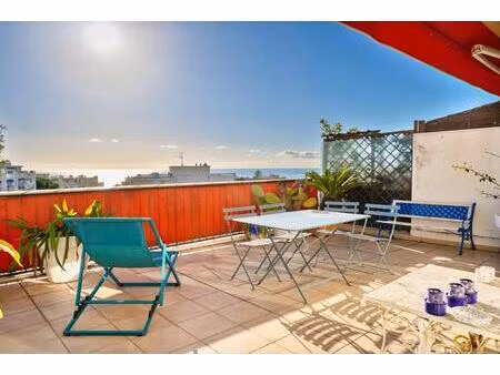 4 pièces nice dernier étage vue mer terrasses piscine garage