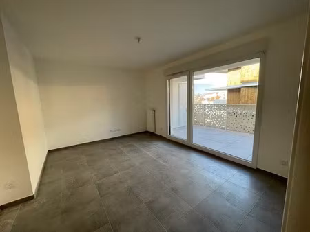 location meublée appartement 2 pièces 41.79 m² à chambery (73000), 815 €