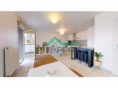 location meublée appartement 2 pièces 49 m² à ambilly (74100), 850 €