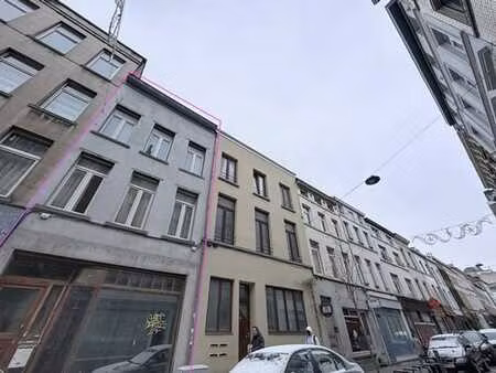 maison de commerce à rénover !