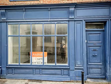 location locaux professionnels 2 pièces 35 m² à valenciennes (59300), 900 €