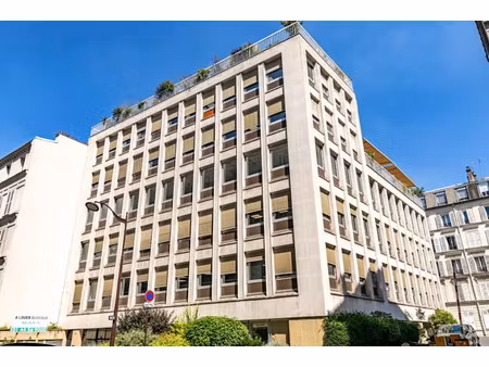 location locaux professionnels 389 m² à neuilly-sur-seine (92200), 19 126 €