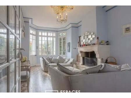 maison de maître avec piscine proche d'avignon