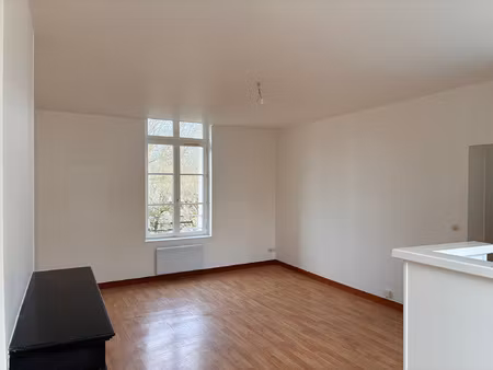 f3 centre ville lisieux