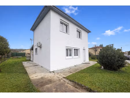 maison à villeneuve/lot avec garage