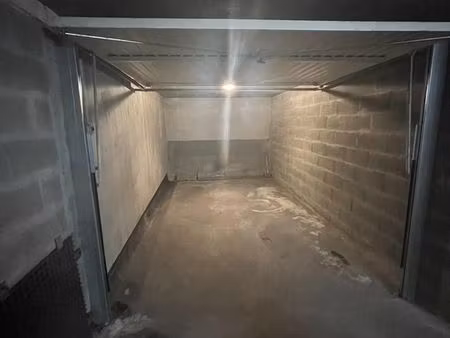 parking à louer - 13,75 m2 - lyon - 69003 - rhone-alpes