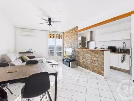 appartement f3 à louer - 3 pièces - 66,25 m2 - toulon - 83 - provence-alpes-cote-d-azur