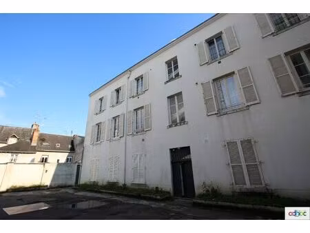 orleans hyper centre - type 2 avec parking