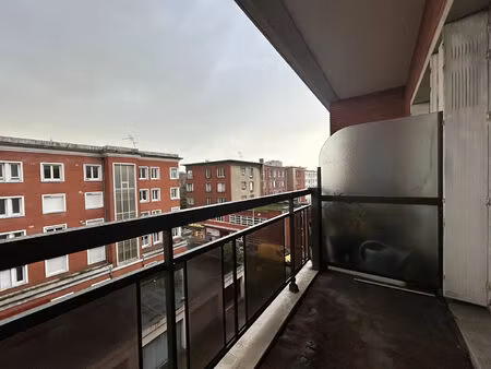 square saint roch - t2 35m² avec balcon - stationnement collectif