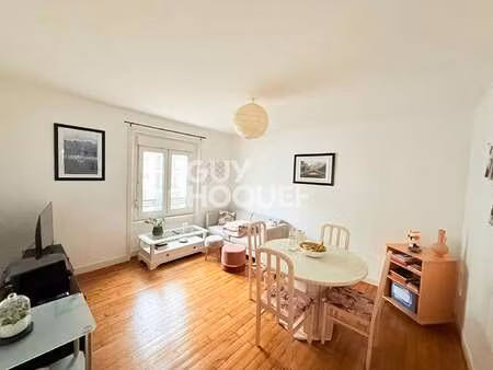location appartement 2 pièces à brest jaurès (29200) : à louer 2 pièces / 44m² brest jaurè