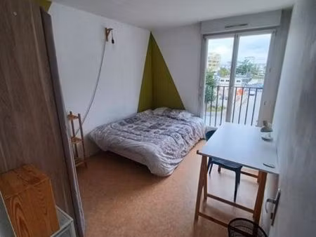 chambre 1 pièce 60 m²