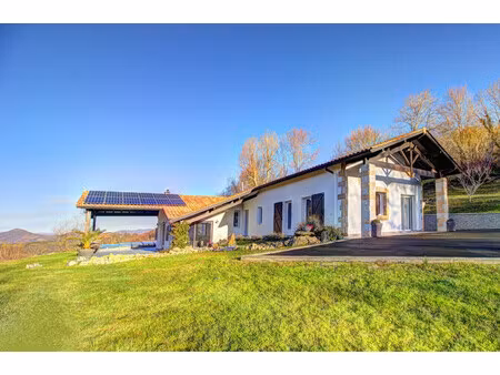 maison à vendre à saint-jean-pied-de-port (64220) - pyrénées-atlantiques