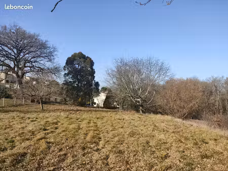 terrain constructible-le garric-1768m2-vue nature