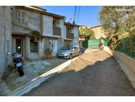 appartement 3 pièces 27 m²