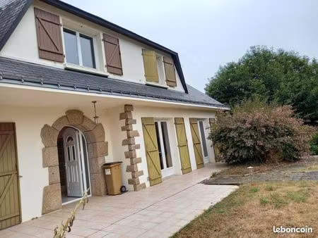 maison à louer sur béganne(56350) 1100euros