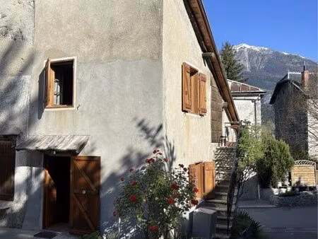 maison de village t3