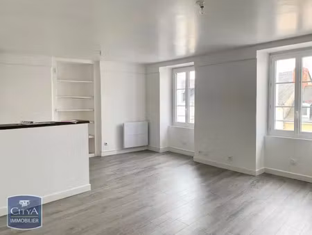 appartement à louer 2 pièces 38.58 m² - laval (53) - 450€