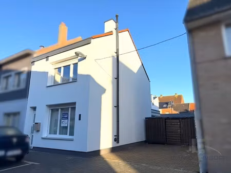 huis te koop in oostende met 4 slaapkamers
