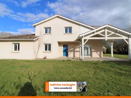 maison de 160 m² 5 chambres avec charpente traditionnelle à marmande 47200