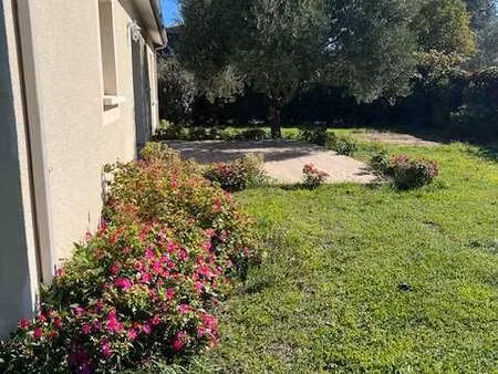 location maison à vayres (33870) : à louer / 99m² vayres