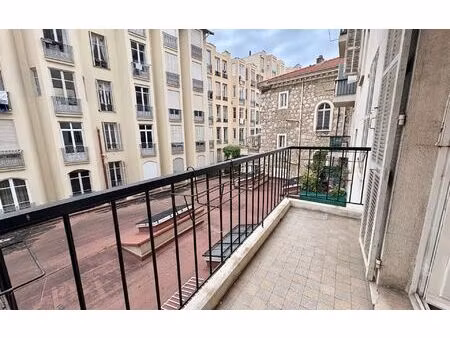 location appartement, 35.94 m² t-2 à nice, 890 €