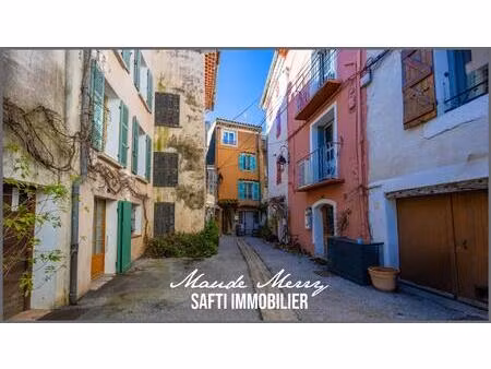 vente maison 4 pièces 100 m² la roquebrussanne (83136)