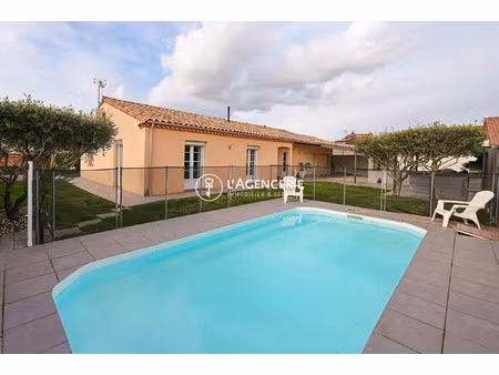 maison familiale de 120 m² avec piscine et double garage