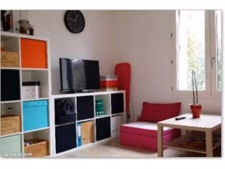 studio avec place de parking