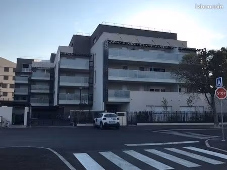 location appartement t3 58m2 transformée en grand t2 résidence de standing