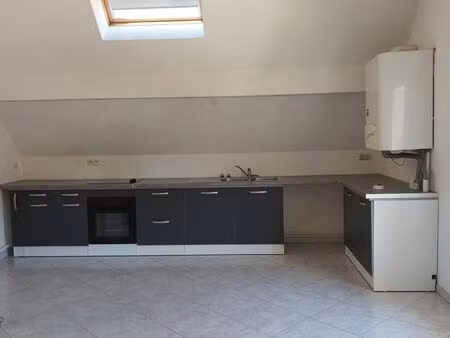 appartement f4 90m² + 2 places de parking