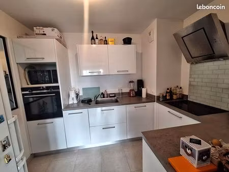 appartement 3 pièces 79 m²