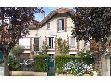 vente immeuble à choisy-le-roi (94600) : à vendre / 260m² choisy-le-roi