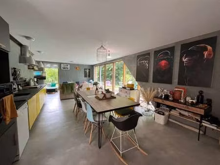 location maison aux herbiers (85500) : à louer / 180m² les herbiers