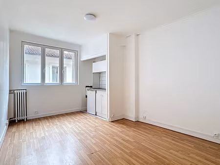 charmant 2 pièces de 31 m2 au calme à deux pas du trocadéro