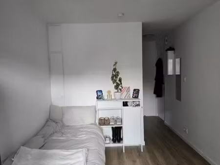 appartement 1 pièce 16 m²