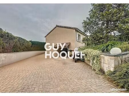 maison 7 pièces 148 m²