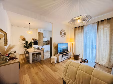 villeneuve/lot, appartement t3 entièrement rénové (2023), à proximité immédiate du centre 