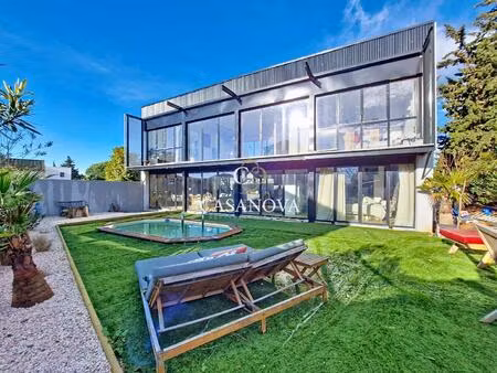 maison contemporaine verre & acier esprit loft, piscine & in-out total marseillan (34340)