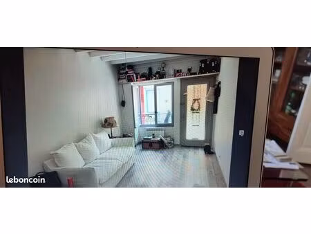 jolie petite maison de ville saint sulpice centre