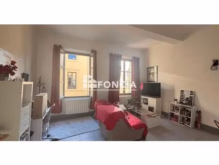 grand t1 de 63 m² loué centre-ville de toulon place pierre puget