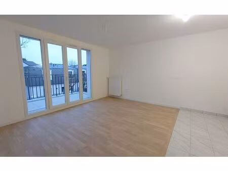 location appartement, 38.9 m² t-2 à noisy-le-grand, 860 €