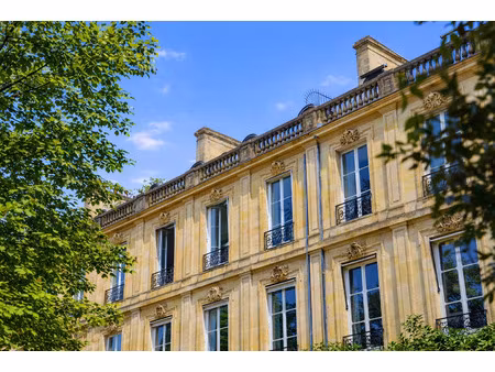 vente appartement de luxe bordeaux 5 pièces 160 m² <meta name="description" content="situé